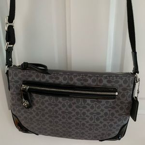 Super cute coach bag with adjustable strap